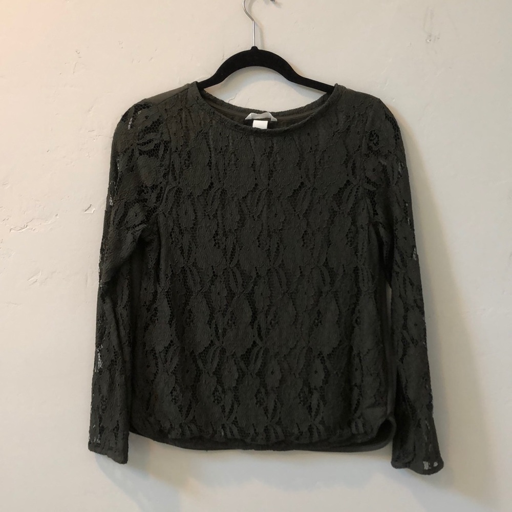 dark green, lacy, long sleeve top